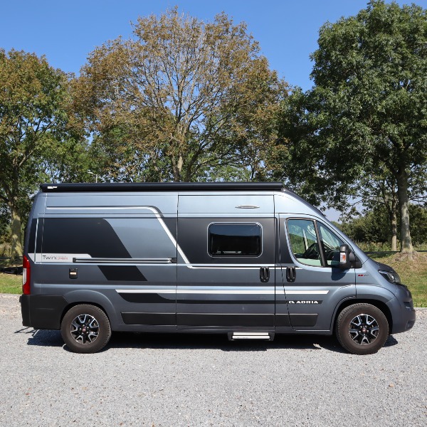Adria_Twin_600_bestuurderskant Adria_Twin_600_bestuurderskant